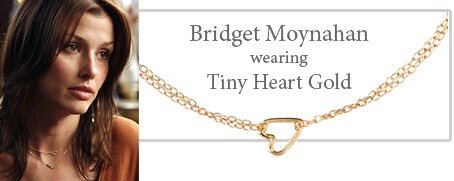 tiny heart gold necklace worn by bridget moynahan